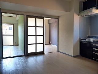 �y���ԁE���r���O�z�@��DK7�`8����