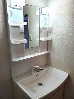 �y���ʏ��z�@���V�����[�t�����ʉ��ϑ�@���ʏ��͓Ɨ����Ă��܂���