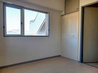 �y�����E���r���O�z�@