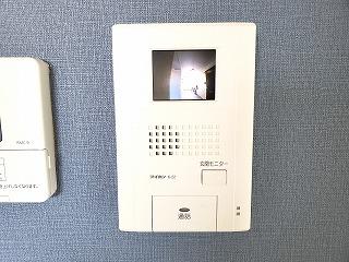 �y���̑��ݔ��z�@�����j�^�[�t�C���^�[�z���ݒu�ρ�