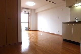 �y���ԁE���r���O�z�@��LDK11����