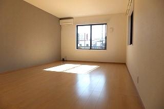 �y�o�X�z�@�����[���V�F�A��2�l������