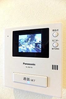 �y���̑��ݔ��z�@�����j�^�[�t�C���^�[�z���ݒu�ρ�