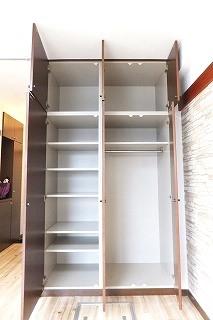 �y���[�z�@���傫�Ȏ��[�N���[�[�b�g��